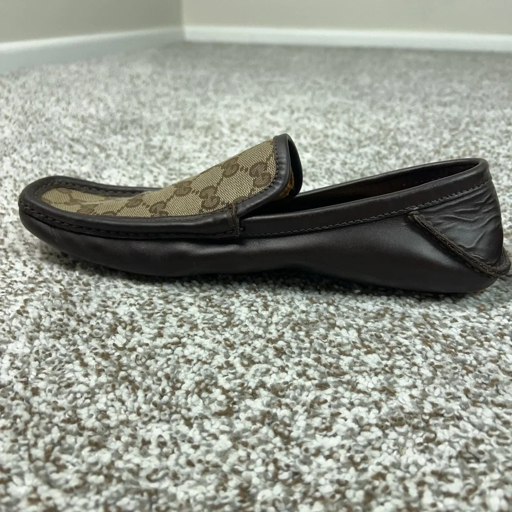 Gucci Mens Shoes Size 7.5 Brown Leather Canvas Loafers Slip On GG Monogram Italy